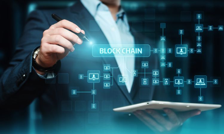 所谓的“去中心化金融（Defi）”，到底有多去中心？