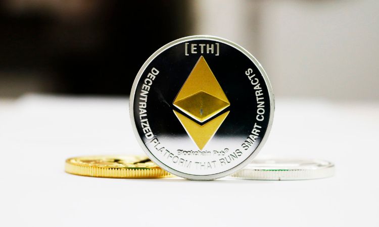 Vitalik Buterin :混合 Layer 2 协议的曙光
