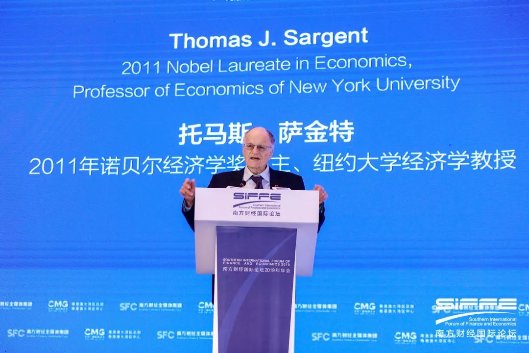 区块链到底该怎么玩?我们跟诺贝尔经济学奖得主聊了聊