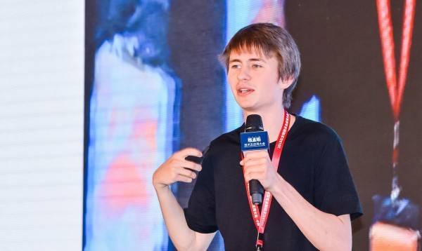 Uniswap创立幕后：创始人Hayden Adams和他的10个朋友