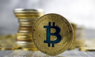 再创历史新高的比特币为何疯狂上涨？上方空间还有多少？