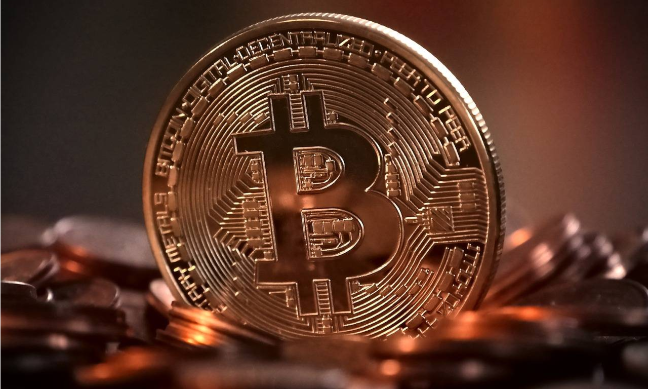 分析师：我们永远见不到低于2万美元的比特币了