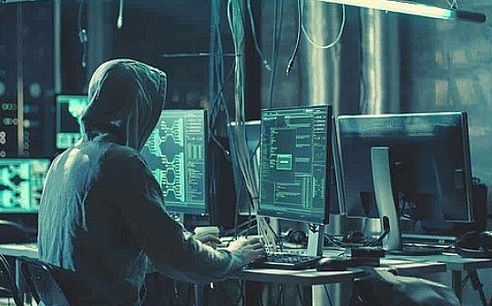 比特币破3.5万美元创新高 却有程序员把7500个币当垃圾扔掉