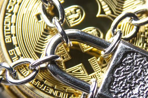如果没有输入正确密码,加密货币钱包IronKey将在尝试10次后永远无法访问。图片:QuoteInspector
