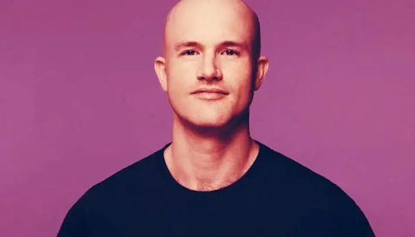 Coinbase CEO发文：构造去中心化的“苹果”