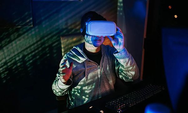 元宇宙颠覆我们的生活 总共只需三步