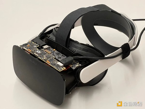 小扎秀了四台不卖的VR头显 我才明白真的元宇宙离我们还太远