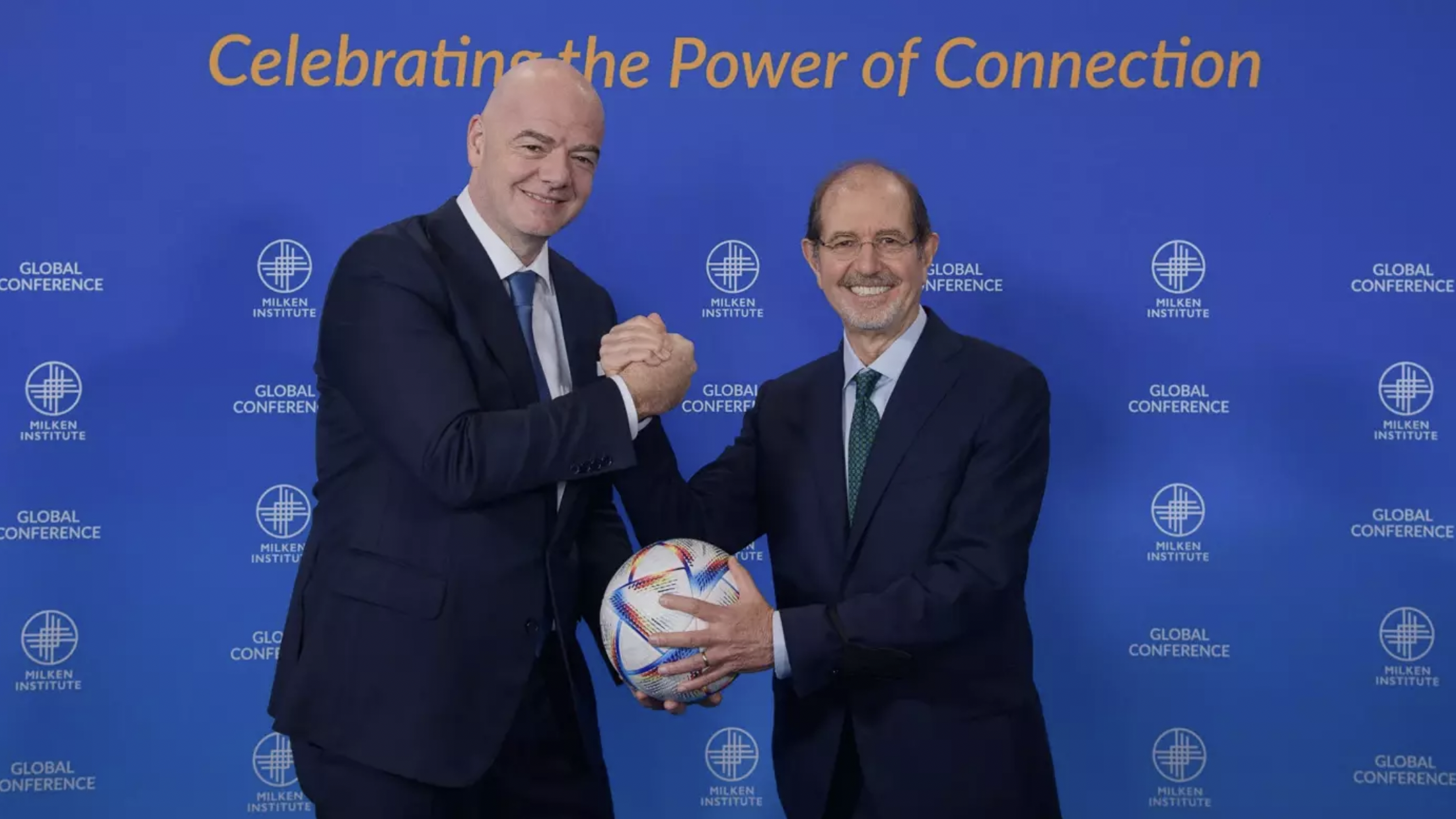 与EA三十年合作分手 FIFA找到了NFT