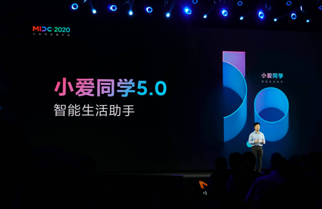 小米大模型首度曝光,华为小艺抢先交卷,手机GPT时刻近了?