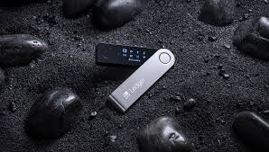 Ledger与苏富比合作为收藏家推出限量版硬件钱包