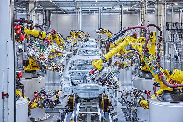 企业元宇宙如何改变宝马、Rimac的工作场所