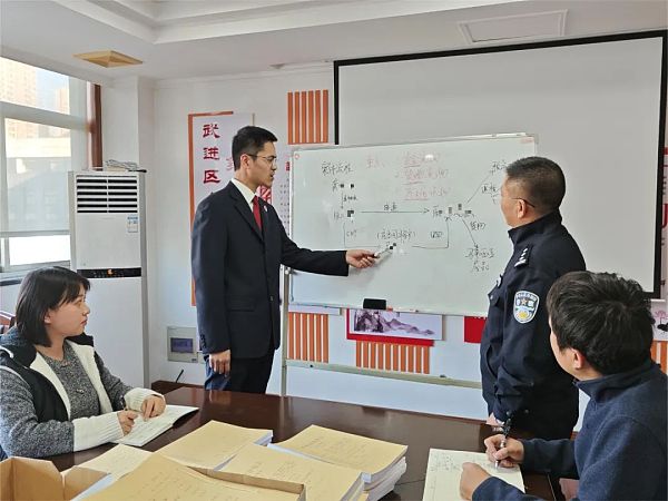 最高检、国家外汇局联合发布惩治涉外汇违法犯罪典型案例