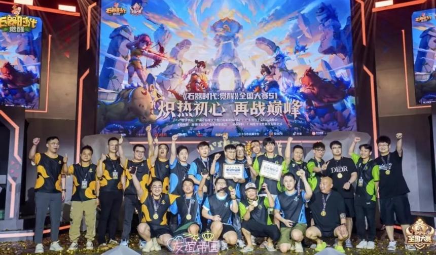 一周年只是起点,这款产品同时打破了“IP”和“回合制”的魔咒