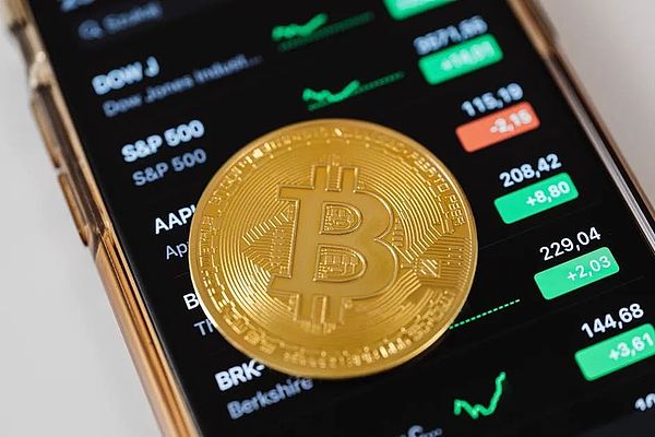 10万美元的比特币 还能涨多少？