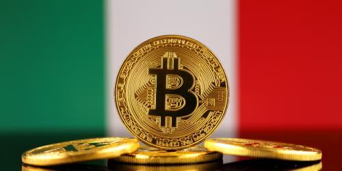 意大利联合圣保罗银行购入价值100万美元的比特币，引领传统金融机构探索加密货币领域