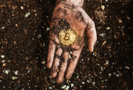 Coinbase分析师指出比特币价格因“缺乏正面催化剂”而持续低迷