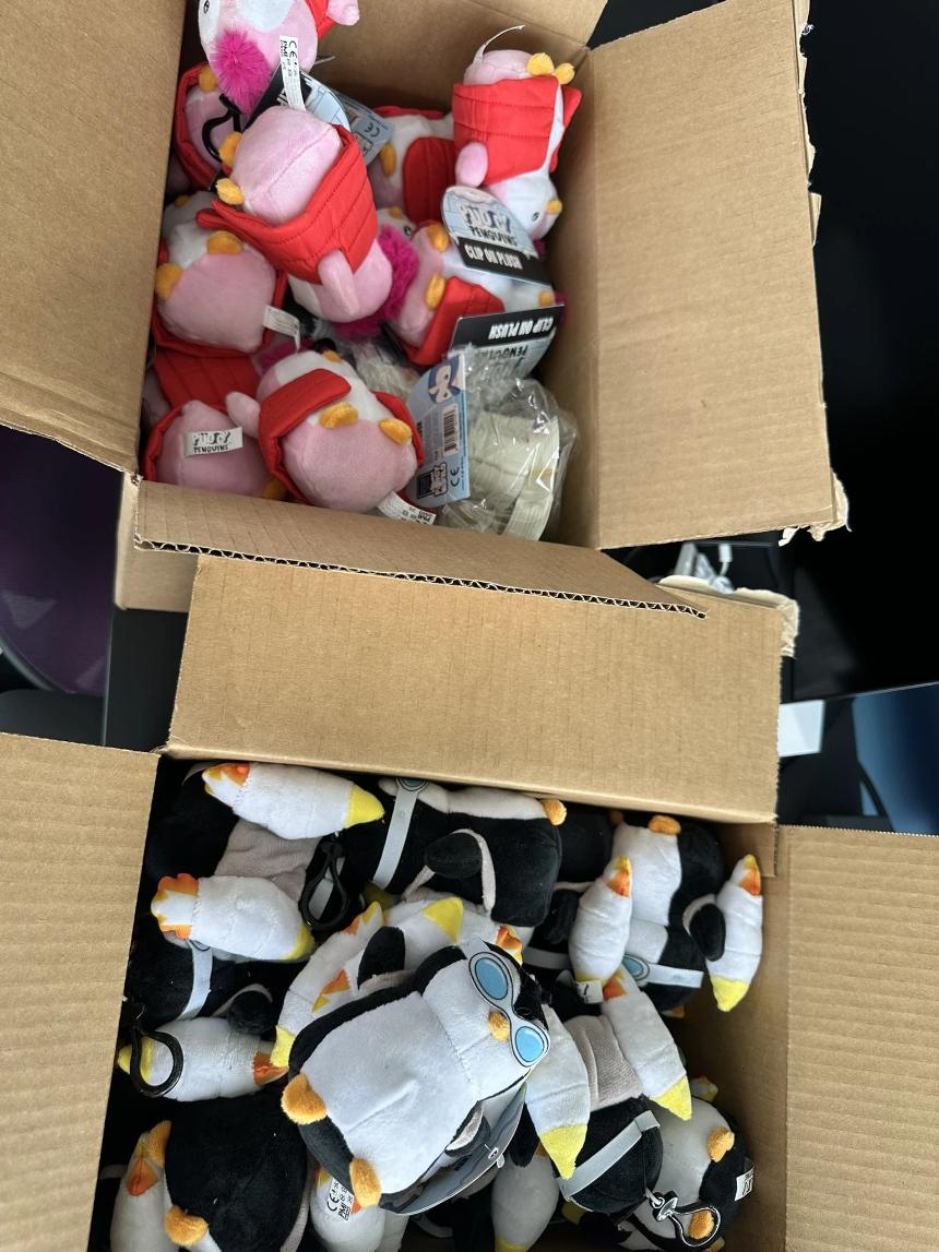 PENGU代币触底反弹暴涨360%,胖企鹅生态迎来新一波热潮