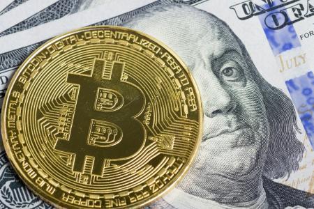 比特币价格能否延续涨势？分析师预测局部高点或达11.3万美元