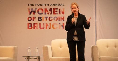 Lyn Ulbricht 在 2025 年比特币大会上发起“母亲反对残酷刑罚”组织,呼吁量刑公正