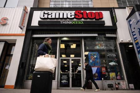 <span class='keyword'>GameStop</span> 17.5亿美元债券发售或为比特币战略铺路，股价下跌引发市场关注