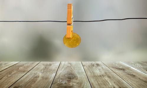 比特币市场进入中立区：链上数据揭示投资者情绪平衡