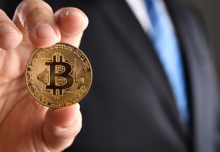 比特币零售需求降至六个月低点 机构投资者持续活跃