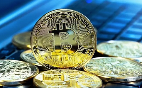 比特币能否突破13万美元大关？链上数据分析揭示关键信号
