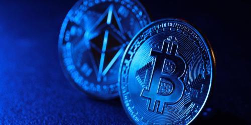 比特币和以太坊“毛衣人”：他们的故事与加密货币的兴衰