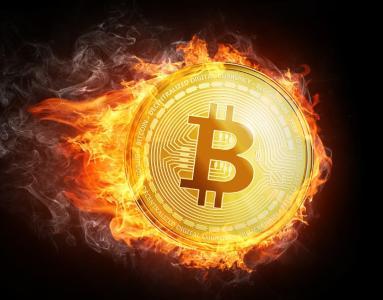 比特币价格稳步攀升——分析师预测或将突破13.5万美元大关
