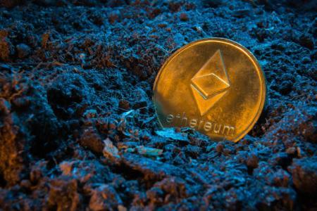 ETHBTC 比率升温在即,以太坊日线图显现看涨信号