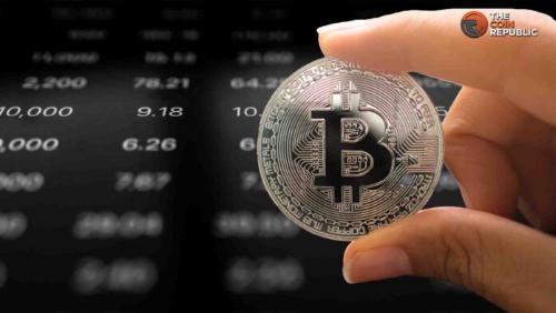 比特币价格预测：未来是涨至19万美元还是跌至9万美元？