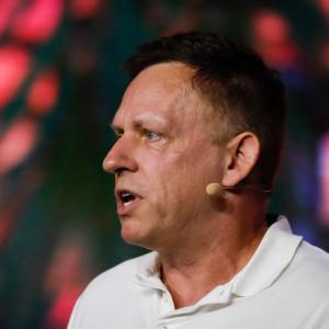  Peter Thiel 支持的初创公司向每位参与者奖励 8000 美元 
