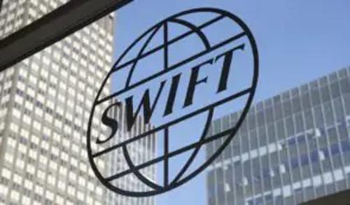 Swift Chain发布后 Solana价格预测引发关注 交易员聚焦DeepSnitch AI的500倍增长潜力