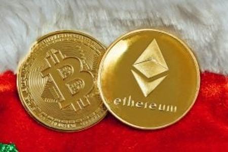以太坊兑比特币价格触底反弹，分析师预测山寨币将迎来200-500%暴涨