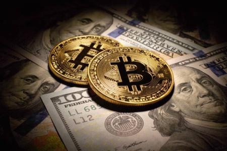 比特币表观需求转负：市场调整阶段或加剧