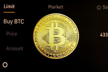 比特币链上活动持续低迷:网络基本面或面临挑战