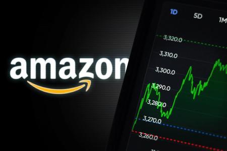 亚马逊 (AMZN) 股价回升:AWS 恢复运营与机器人替代计划引发关注