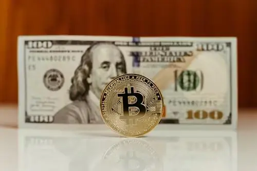 2025年加密货币市场领头羊：BlockDAG、Ripple、Solana与Dogecoin成最佳投资选择