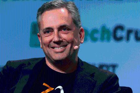 感恩节临近 加密货币市场结构法案谈判进入关键阶段