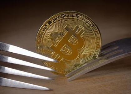 BIP-444：比特币社区因临时软分叉提案陷入分裂争论