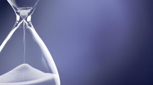 美国参议员警告：加密货币立法时间紧迫，政治氛围或致法案搁浅