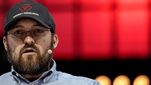  硅谷国会议员将提出一项法案，禁止特朗普交易和发行加密货币。 