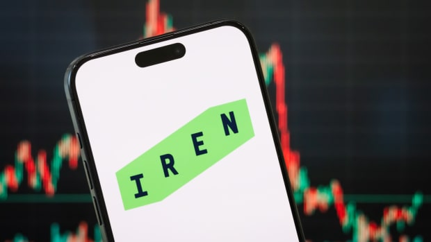  微软支持的加密货币股票在下午 5 点财报发布前下跌 