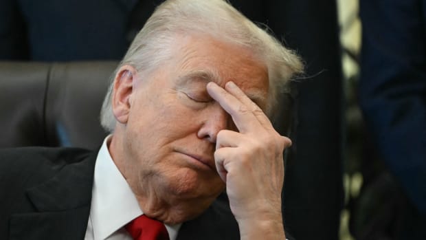  凯茜·伍德增持了华尔街资深人士的股票 