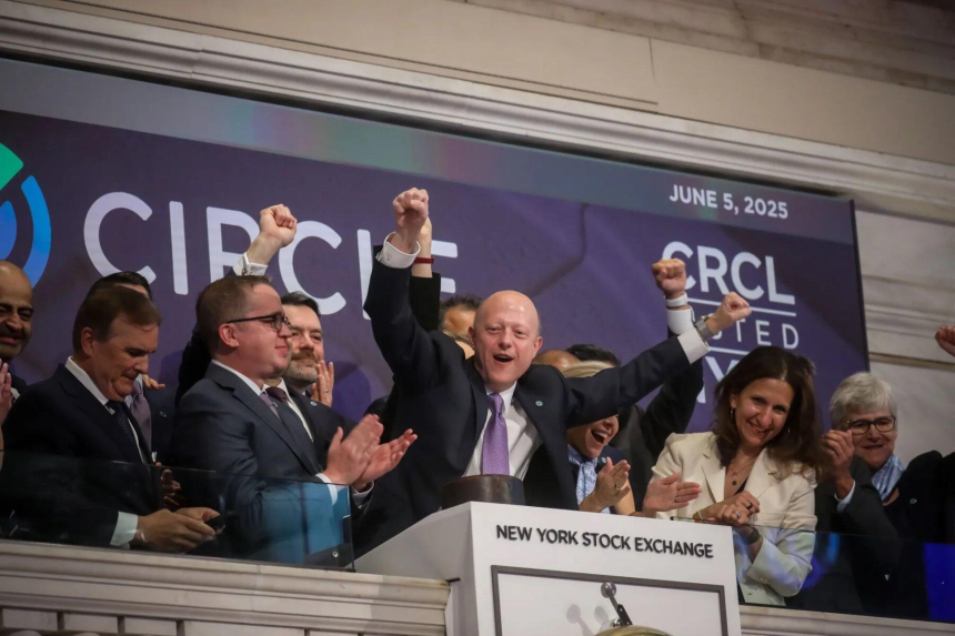 Circle CEO的突围之战:如何在Tether与利率寒冬中开辟新局?