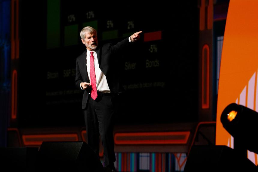  mNav 下降之际，Michael Saylor 终于就做空者问题发表讲话 