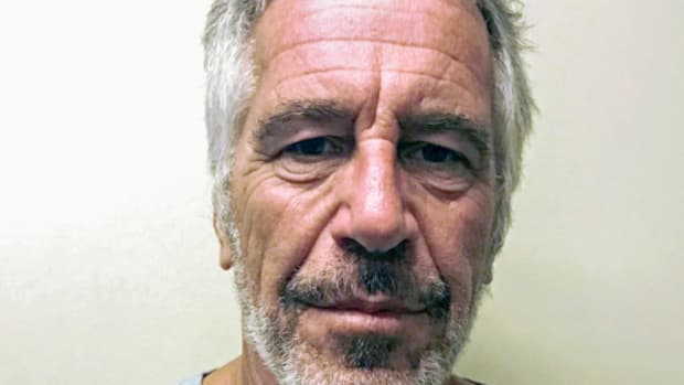  摩根大通就债务与GDP比率危机发出令人不寒而栗的警告，风险资产正遭受洗钱冲击 