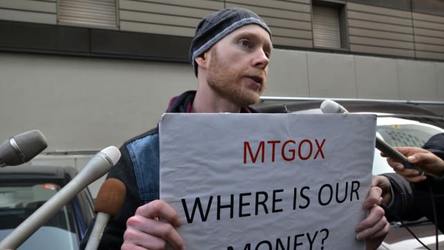  破产的加密货币交易所转移了数百万美元的比特币，此前数月时间里，该交易所一直在倒闭。 