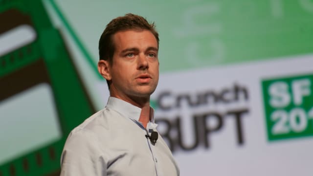  尽管比特币暴跌，这家拥有91年历史的汉堡连锁店的销售额却创下新高。 