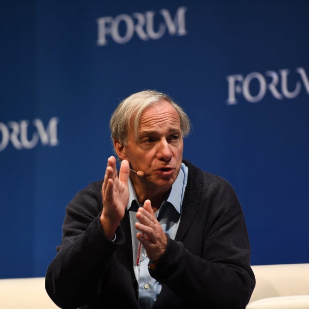  比特币巨鲸活动激增：分析师预计今年将出现最强劲的上涨行情 